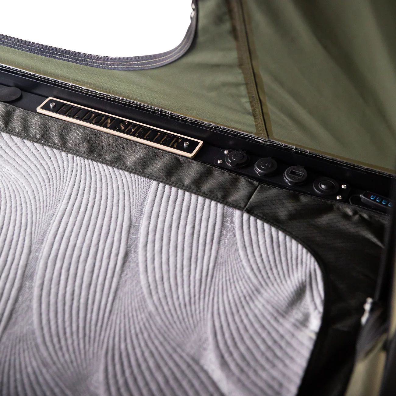 Hawk's Nest V2 Rooftop Tent - Wide