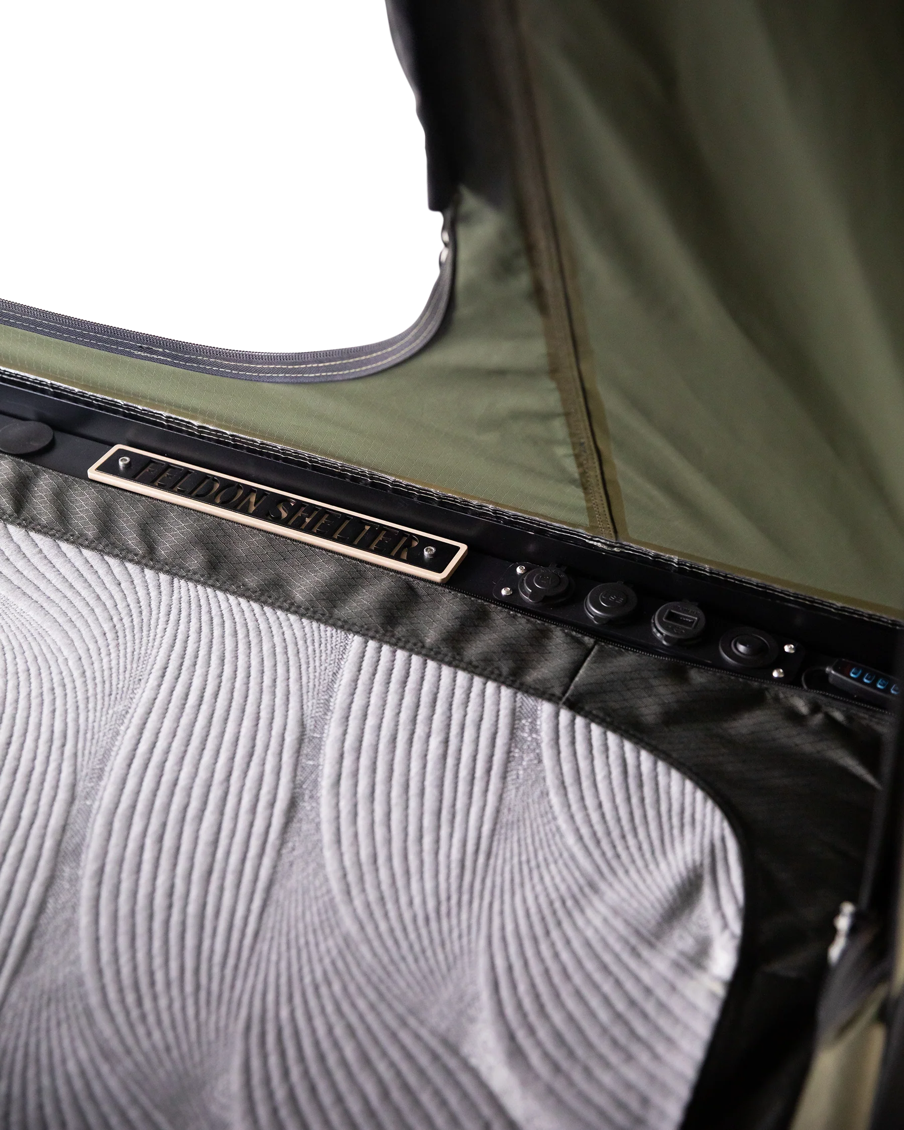 Hawk's Nest V2 Rooftop Tent - Standard